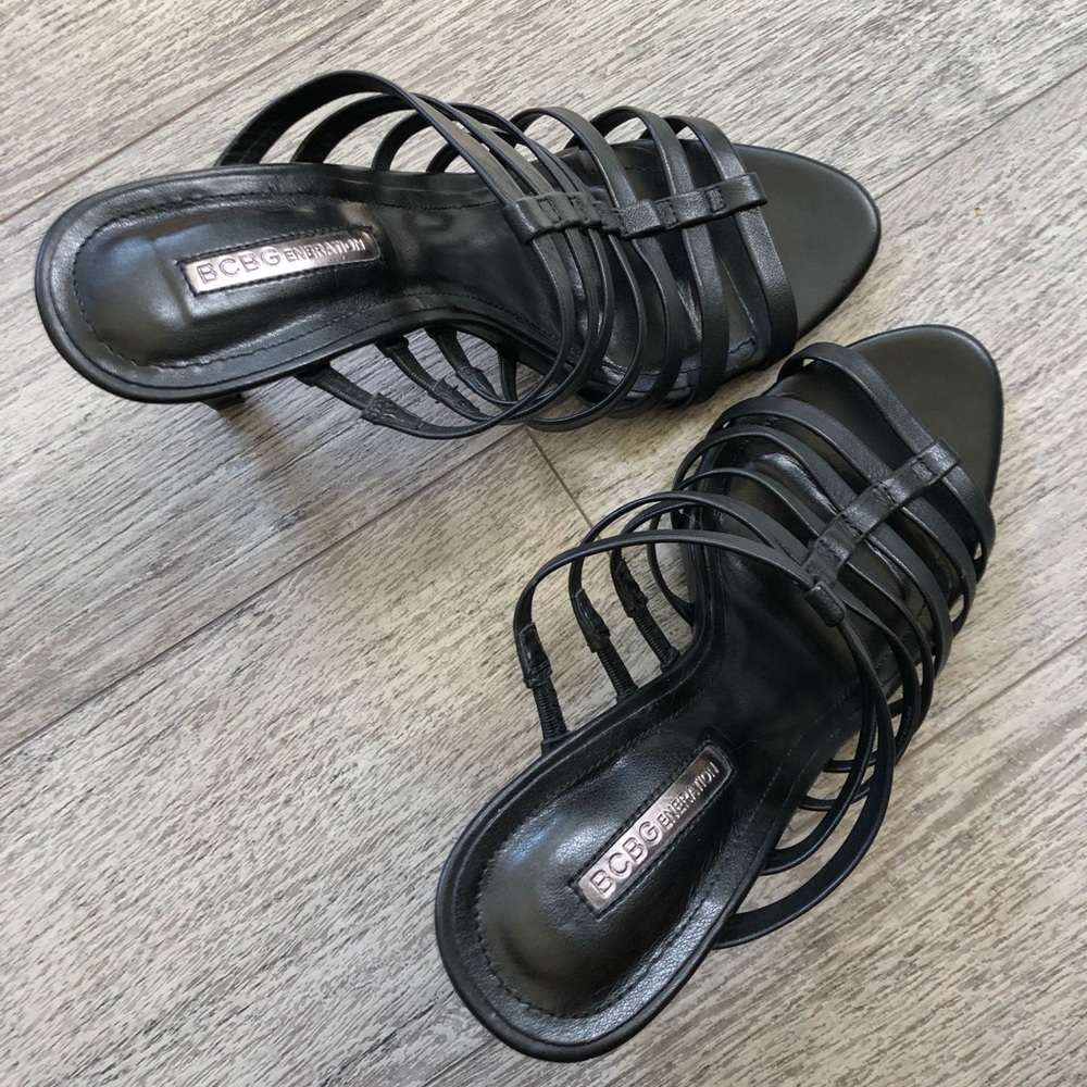 Like New BCBGeneration Callie Black Leather Pumps